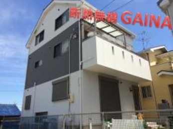 不慮の事故への対応力や引き渡し後の塗り増し箇所への対応等、早々のの配慮をしていただきありがとうございました。