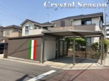 ガレージのイタリアカラー塗装がポイント！お家の外壁も無機塗料で、高耐久塗装です☆