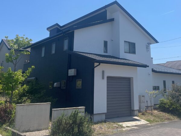 東浦町 S様邸 外壁屋根塗装リフォーム／屋根瓦ビス緩み戻し