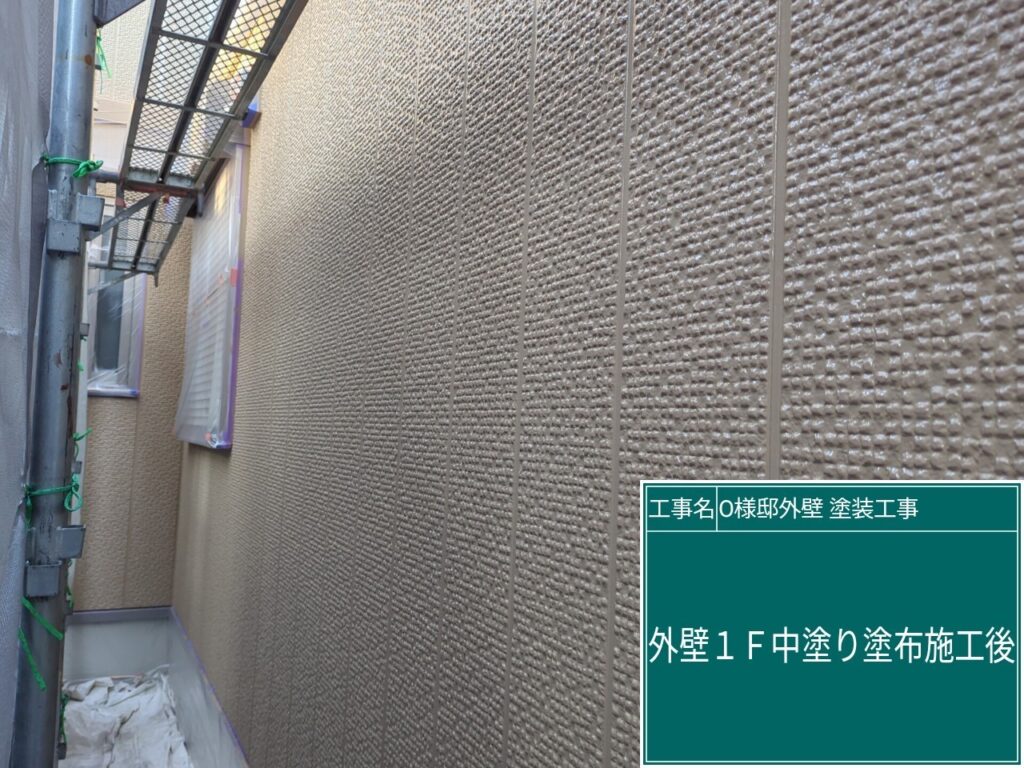 中塗り後です。