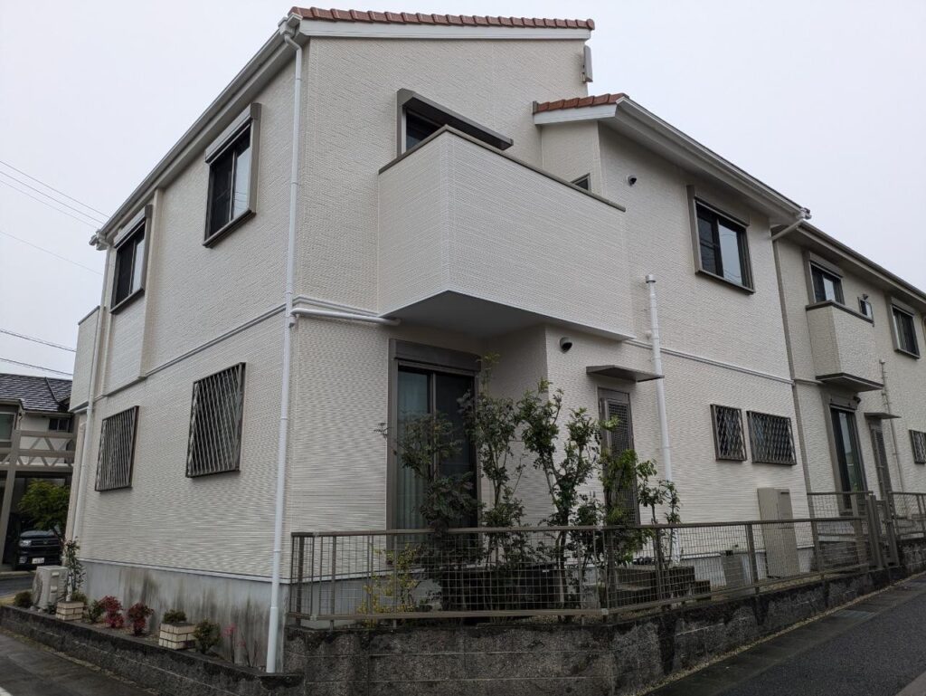 みよし市 W様邸 外壁塗装リフォーム／屋根瓦ビス緩み戻し