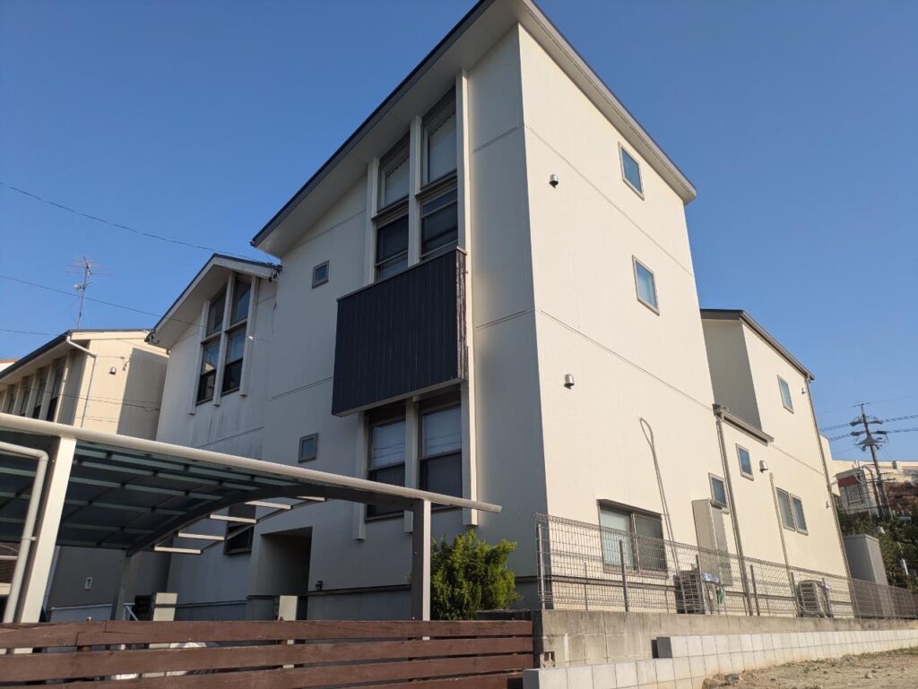 名古屋市 S様邸 外壁屋根塗装リフォーム／シロアリ駆除／屋根瓦ビス緩み戻し＆新設／屋根カラーベストひび割れ補修／屋根カラーベスト差し替え